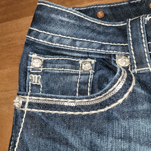 Miss Me‎ Women's Jeans Size 29 Dark Wash Bootcut Mid-Rise Embellished Pockets - Picture 8 of 16